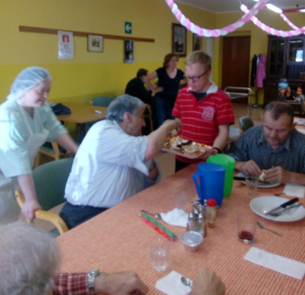 Centro diurno Donnas, i consiglieri di minoranza sollecitano la riapertura