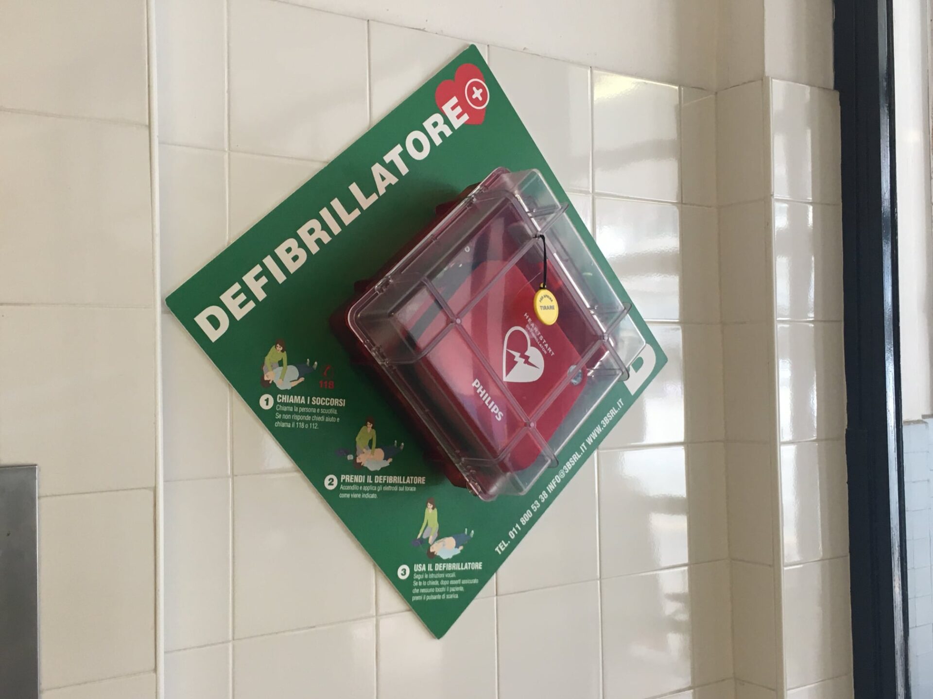 La Regione porta i Defibrillatori nelle scuole e prepara i corsi per gli studenti