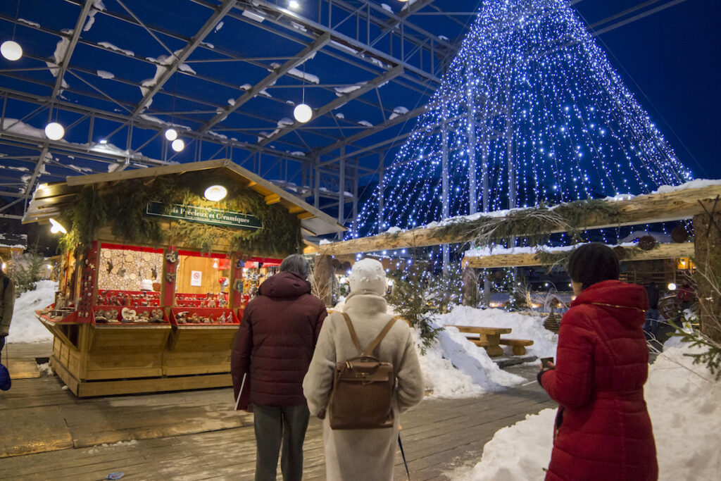 Marché Vert Noël Natale con neve