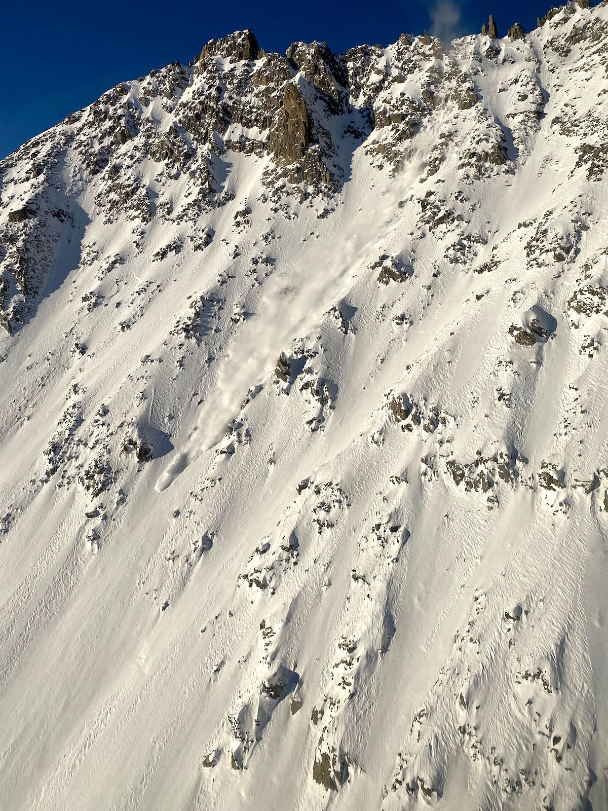 Le operazioni del Piano di distacco artificiale valanghe a Courmayeur