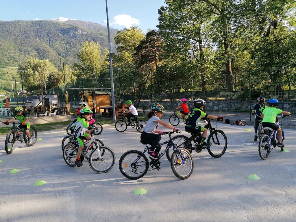 Divertirsi in mountain bike: ecco i nuovi corsi del GS Lupi