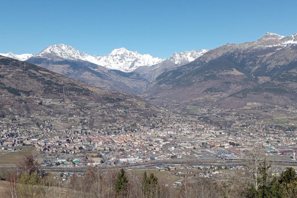La piana di Aosta fotografata il 26 febbraio 2022 da Sandro Bonin