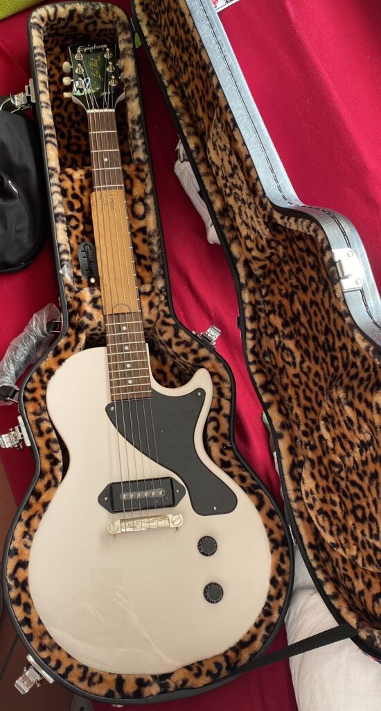 La chitarra elettrica regalata da Billie Joe