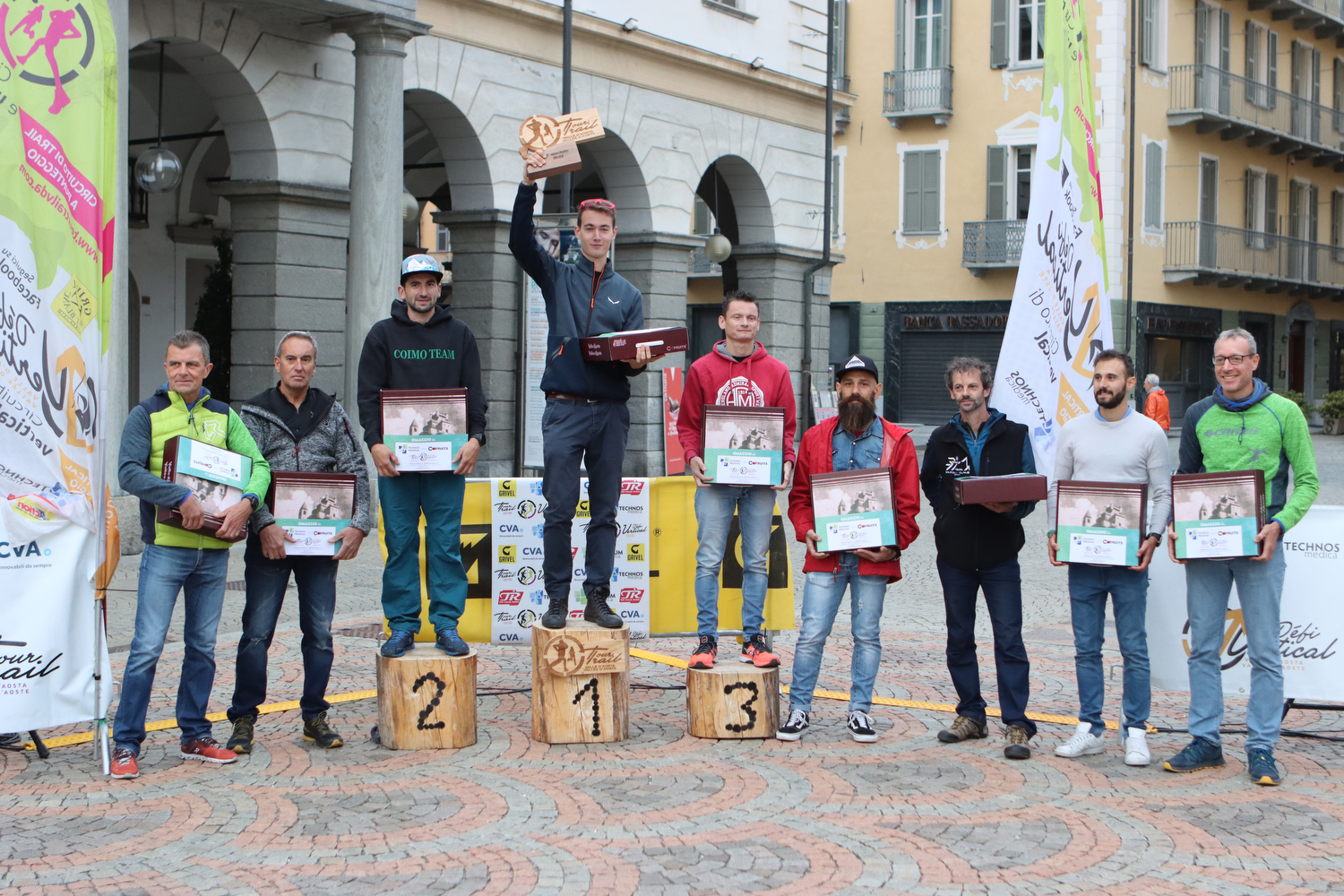 Trail, Aosta, Piazza Chanoux (ITA), 23/09/22, Premiazioni finali Defi Vertical e Tour Trail Valle d’Aosta, Tour trail maschile