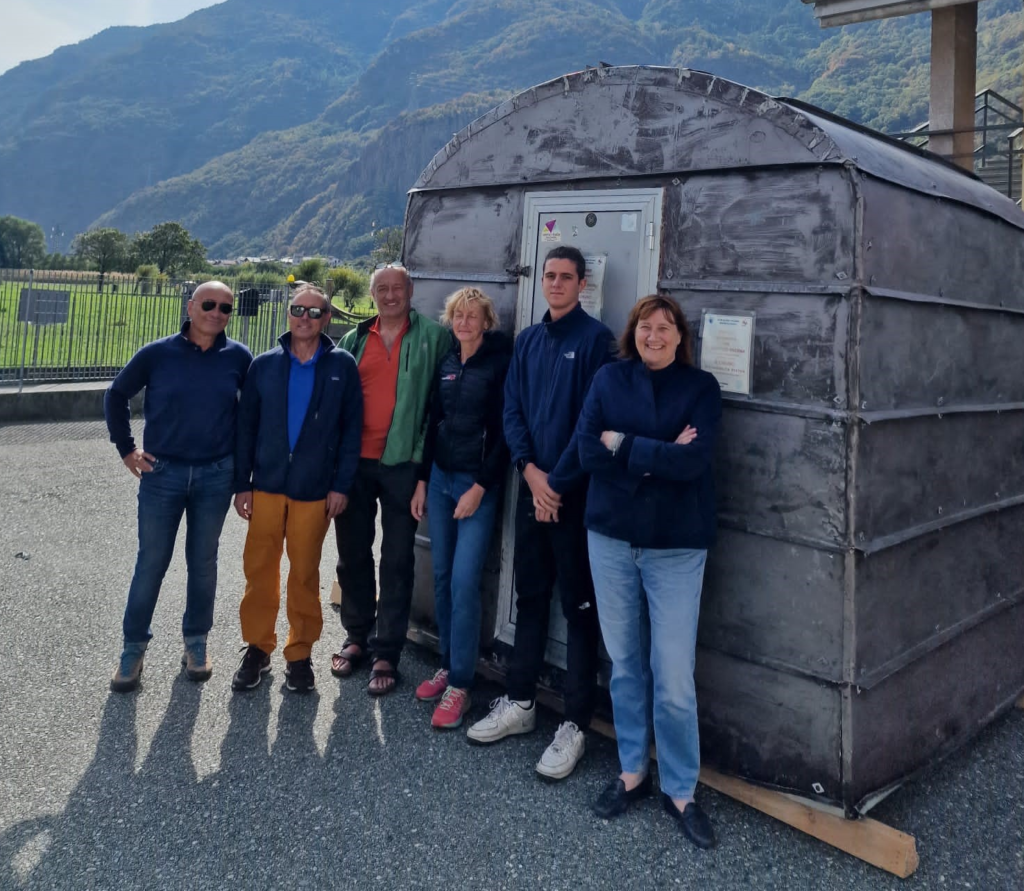 Dal Gran Neyron al Forte di Bard: il bivacco Sberna simbolo del cambiamento climatico