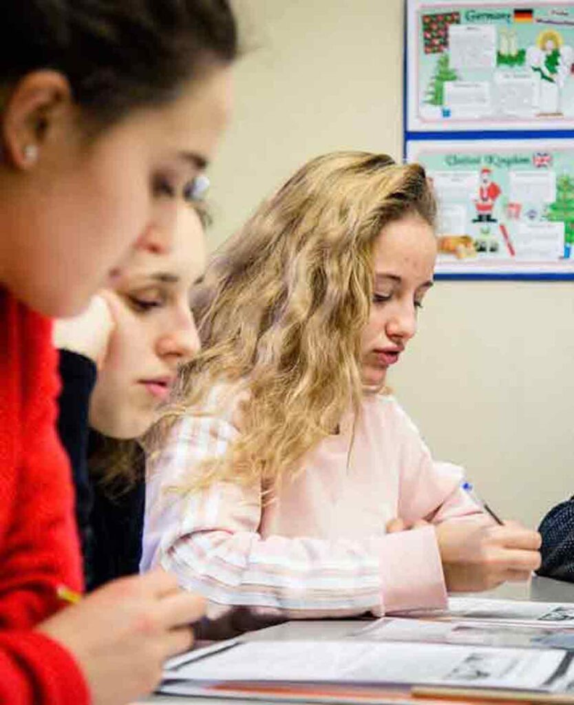 Butterfly English School