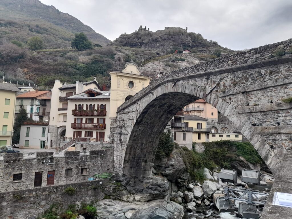 “Da una sponda all’altra”, alla scoperta dei ponti storici valdostani