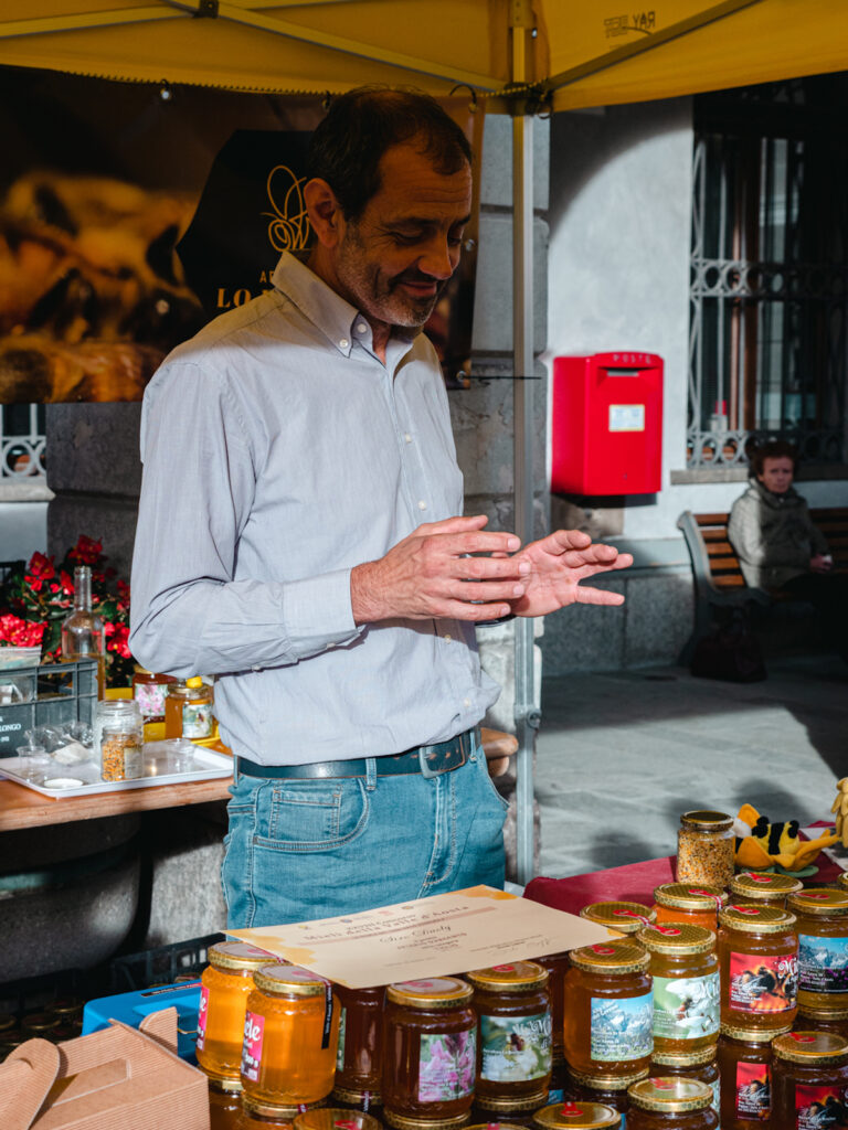 La sagra del miele a Châtillon Foto di Riccardo Fiou