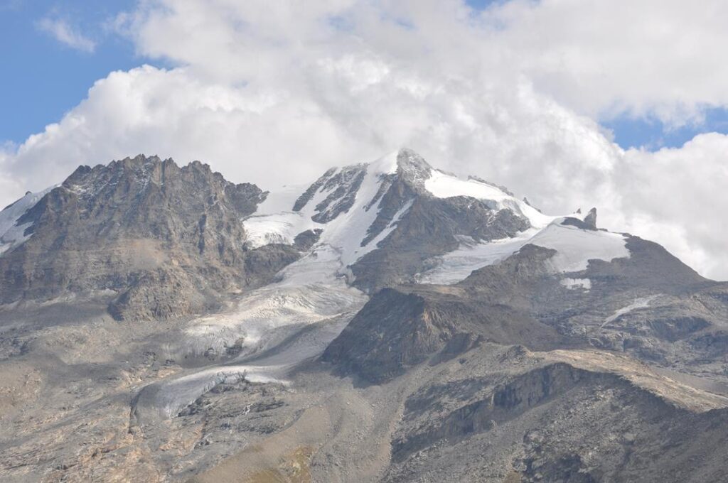 Il ghiacciaio del Gran Paradiso ha perso 210 metri in un anno