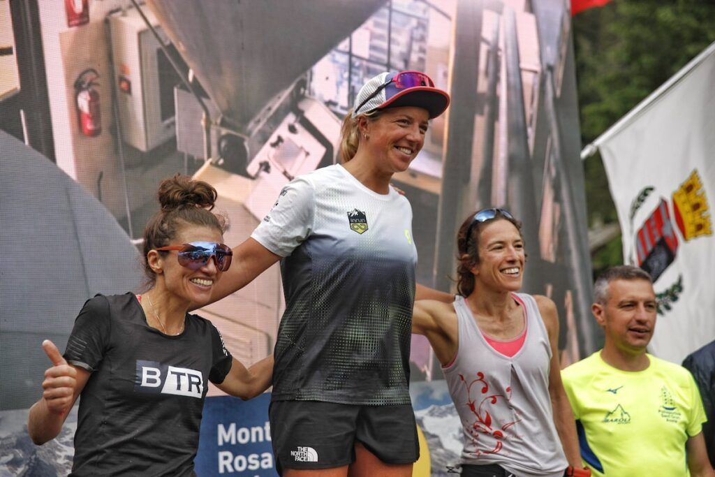 Il podio femminile (45 km) della Monte Rosa Walserwaeg 2023 - Ph. Davide Camisasca