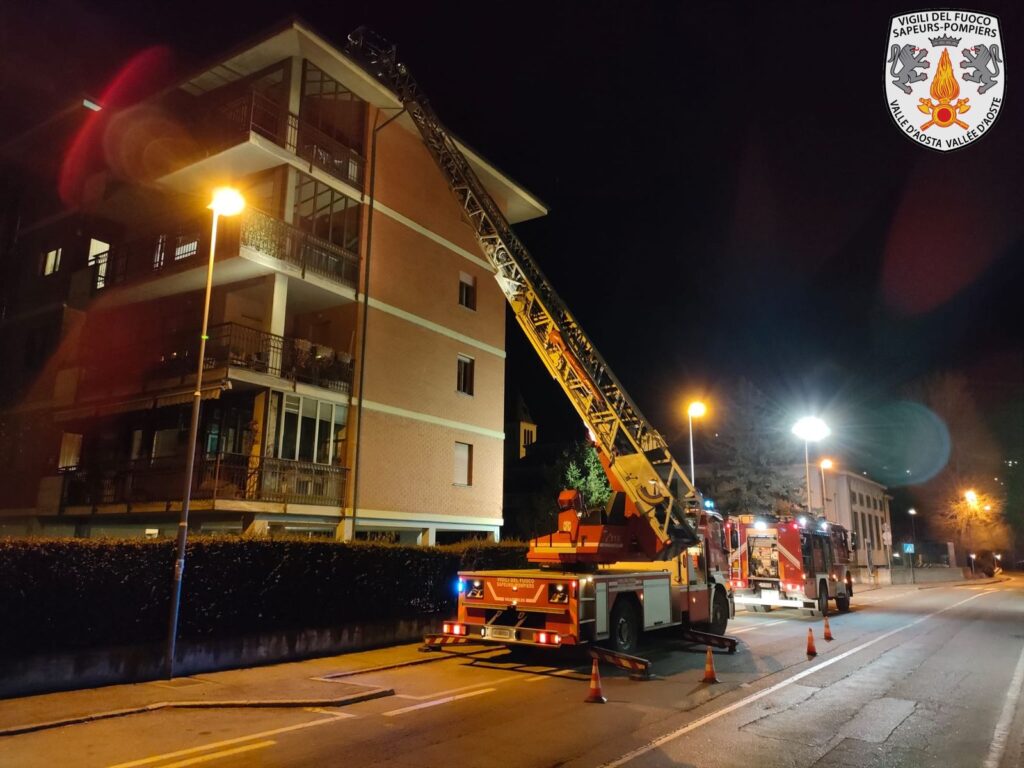 Scoppiato un incendio da una canna fumaria al Quartiere Dora