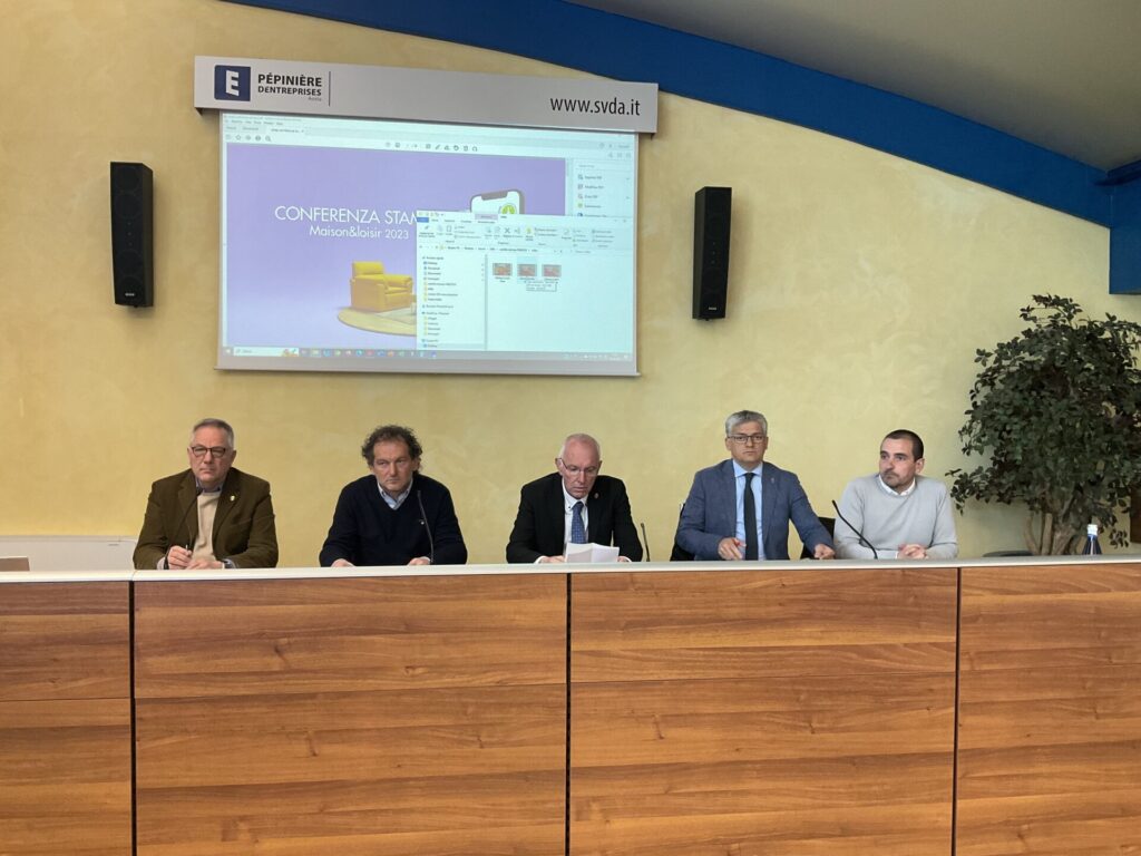 Da sinistra Giulio Grosjacques, Diego Peraga, Renzo Testolin, Luigi Berschy ed Henri Calza