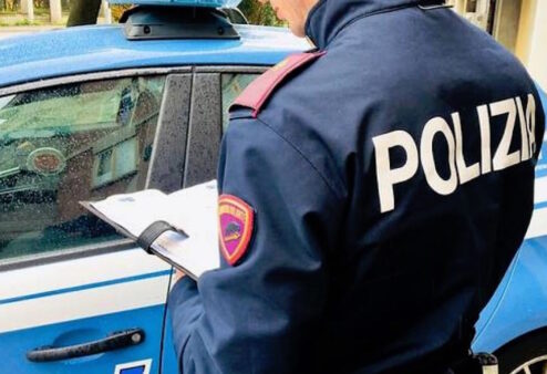 Maltrattamenti alla compagna, arrestato 49enne