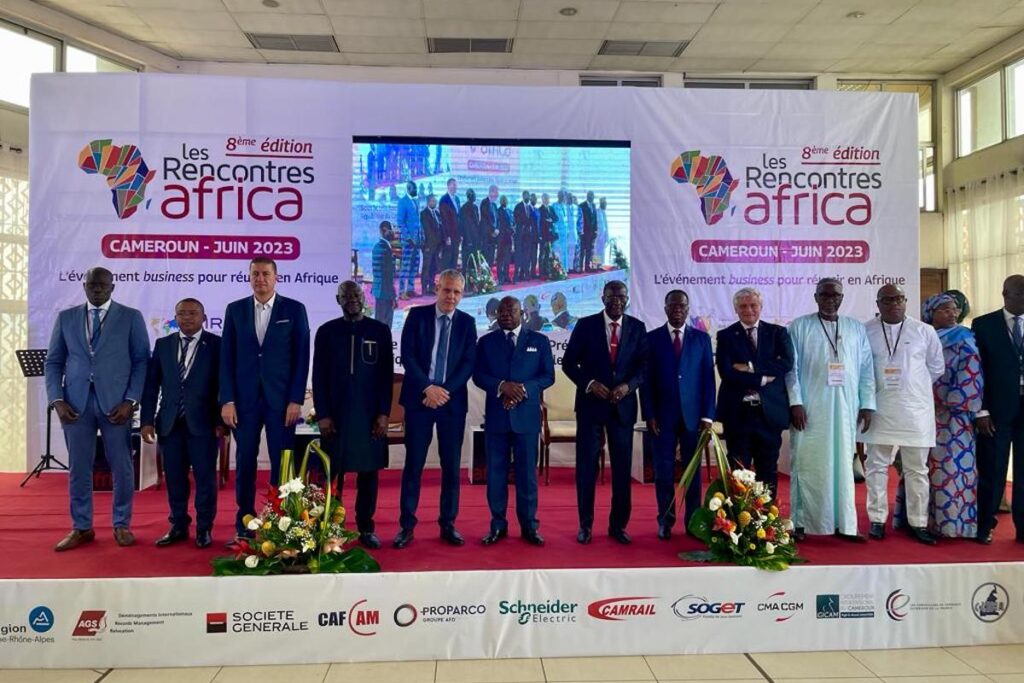 L'assessore Caveri. in Camerun per l'assemblea plenaria dell'Airf