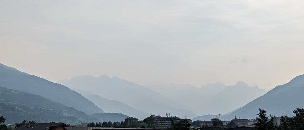 Le polveri degli incendi in Canada hanno raggiunto la Valle d’Aosta