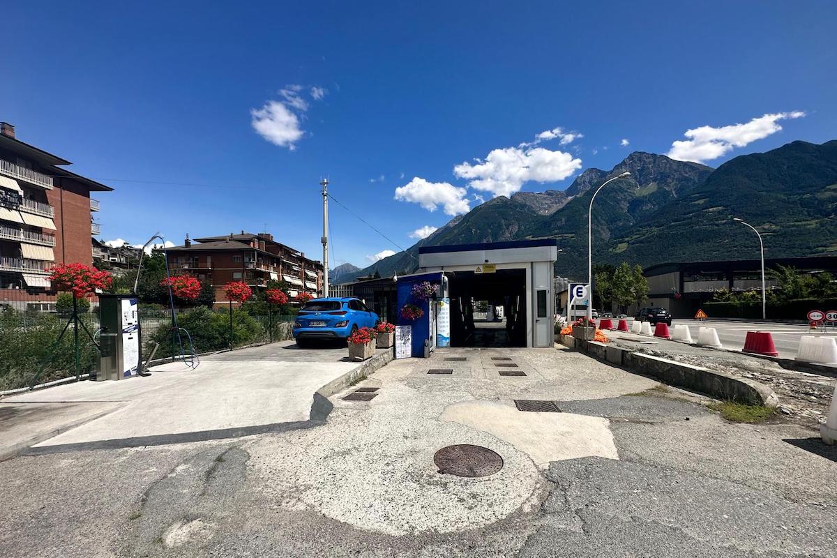 Autolavaggio Lupo