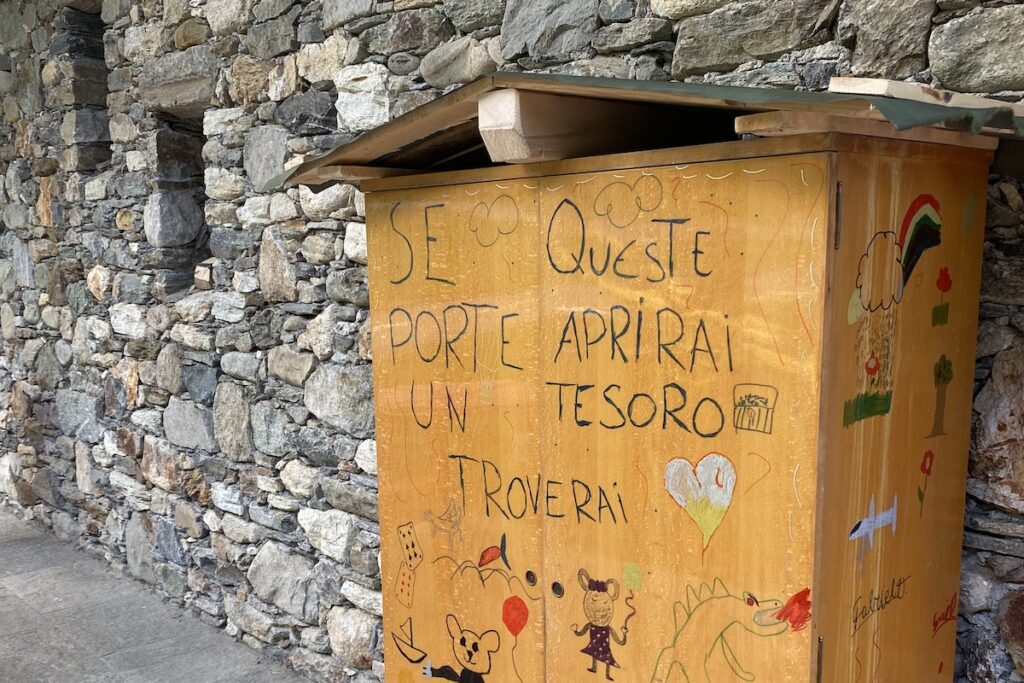 La Boîte à Lire a Rhêmes-Saint-Georges