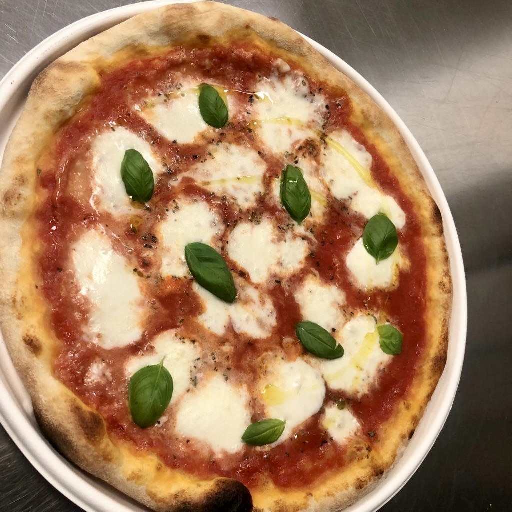 pizza rotonda marcgherita