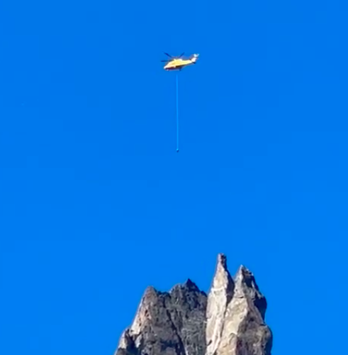 Alpinista colpito da un sasso recuperato dal soccorso alpino valdostano