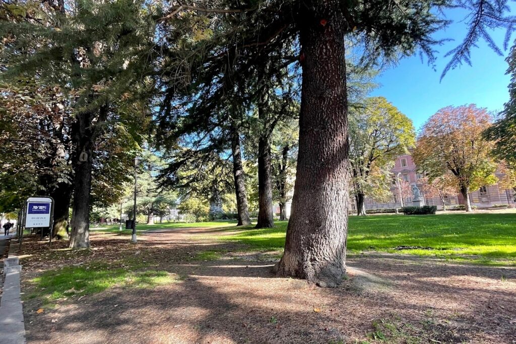 Giardini Lussu Aosta - parco della stazione