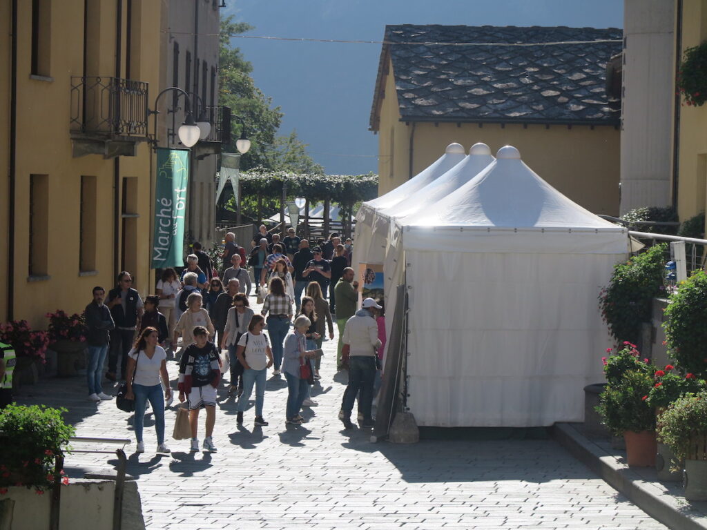 Marché au Fort Bard Foto Alice Dufour Bardjpg