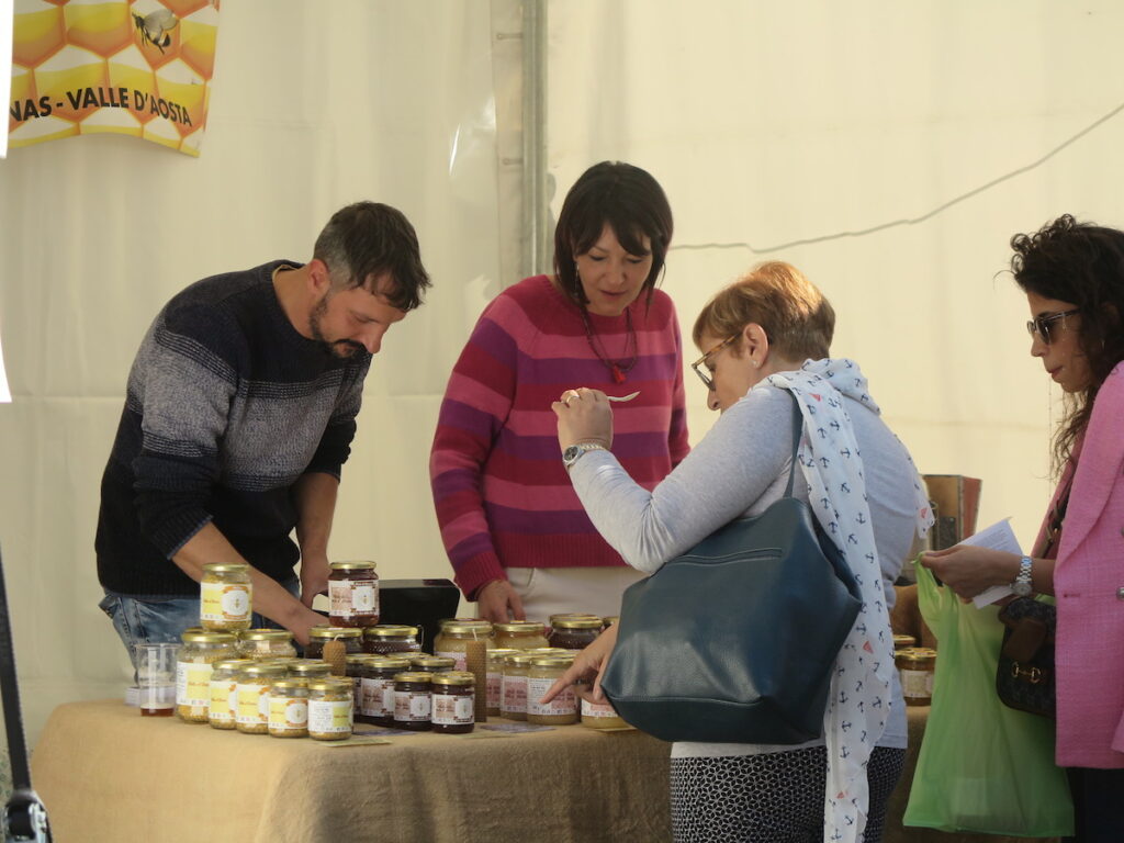 Marché au Fort Bard Foto Alice Dufour Bardjpg