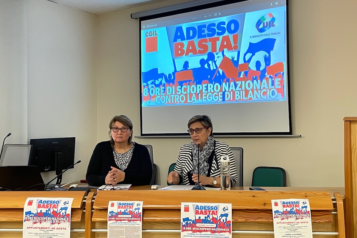 Da sx: le segretarie generali di Uil e Cgil Valle d'Aosta Ramira Bizzotto e Vilma Gaillard