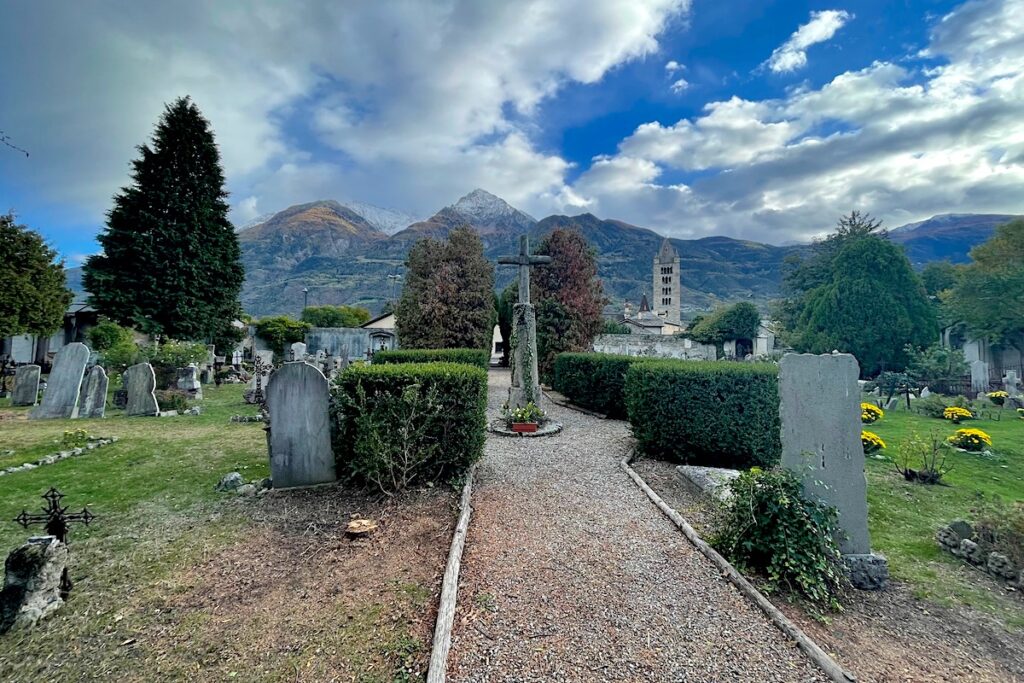 Il Cimetière du Bourg de Saint-Ours - Cimitero di Sant