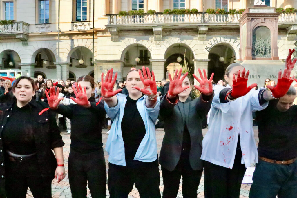 Manifestazione contro la violenza sulle donne