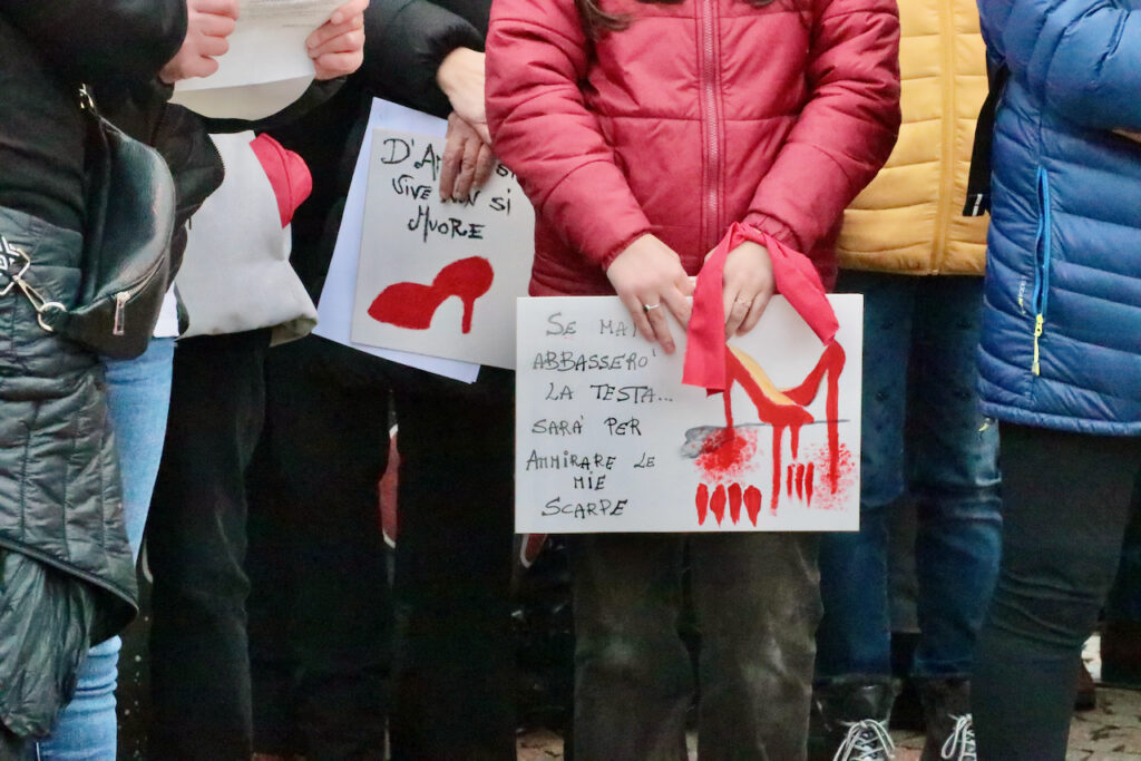 Manifestazione contro la violenza sulle donne