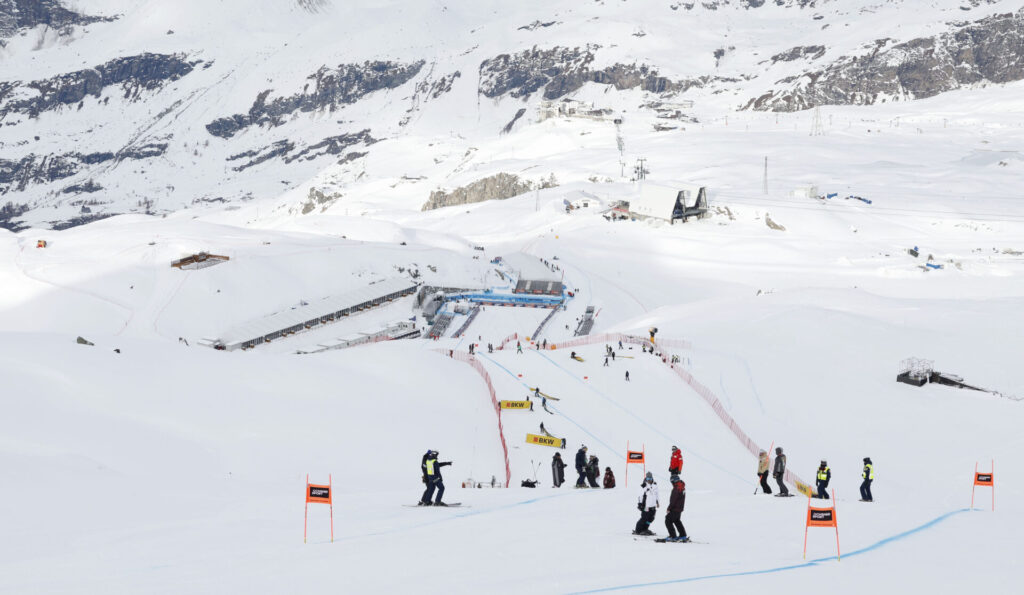 Matterhorn Cervino Speed Opening photo Pentaphoto Alessandro Trovati