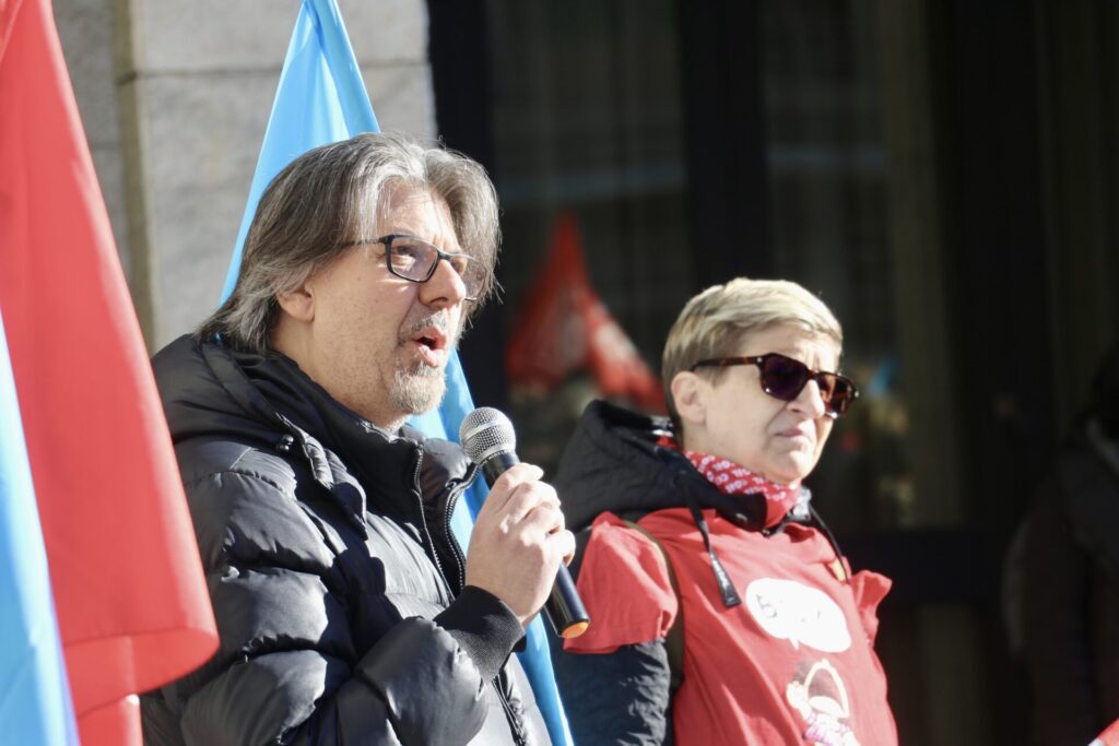 Sciopero CGIL UIL SAVT - Maurilio Rosset (Uil Poste) e Barbara Capelli (Slc Cgil)