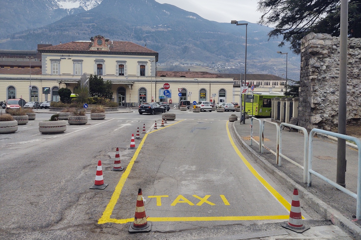 Una delle nuove zone taxi ad Aosta