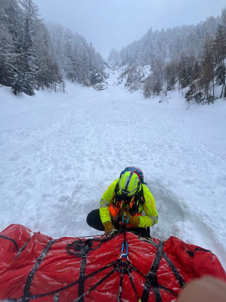 Valanga nel canale della Visaille