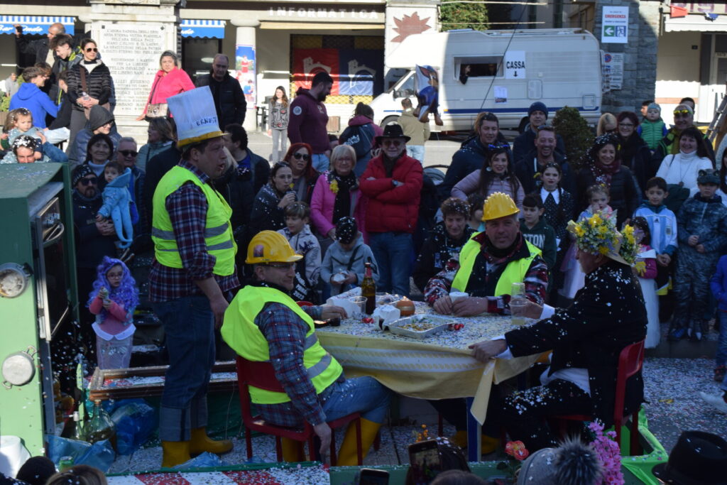 Gruppo carnevale Pont Saint Martin