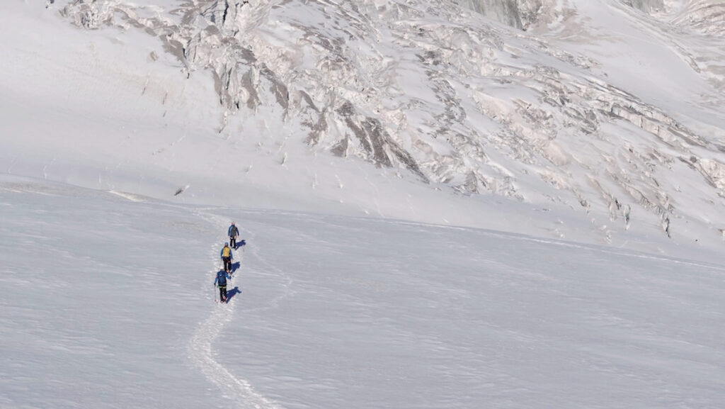 Il documentario Alta Quota su montagna e crisi climatica gira anche in Valle d’Aosta