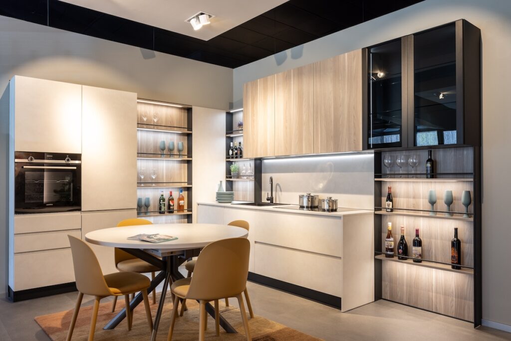 Cucine moderne, di qualità e al giusto prezzo: vieni a scoprire il rinnovato showroom di Arte del Rustico