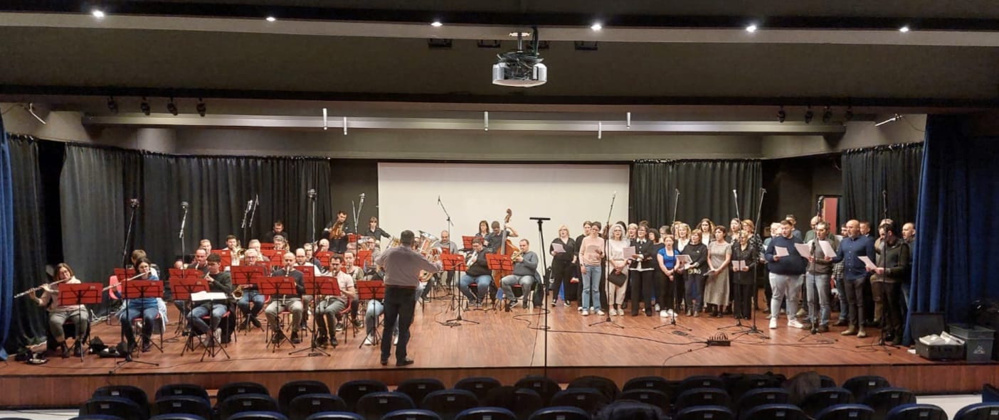 Un momento della registrazione ufficiale dell'inno avvenuta il aprile presso il Liceo Musicale di Ivrea