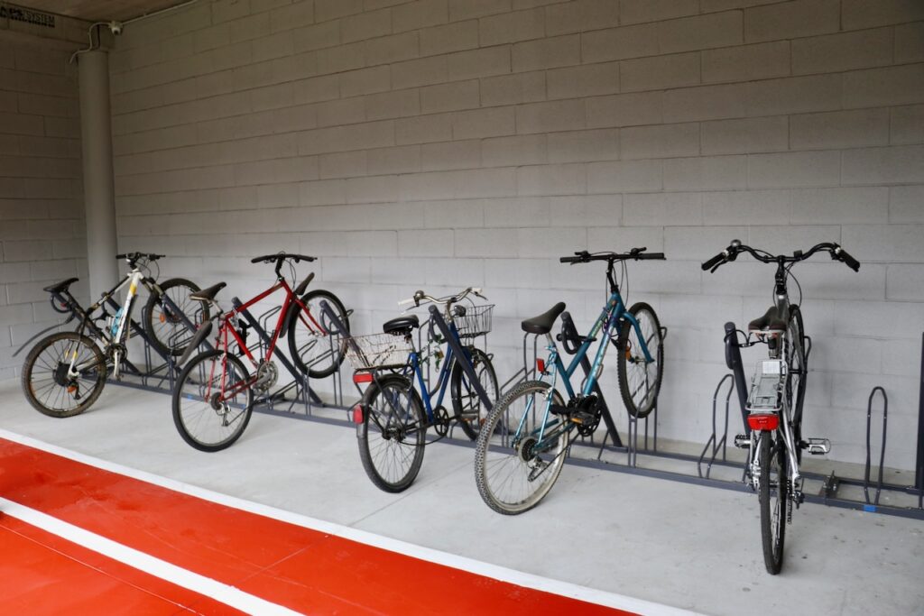 Ad Aosta due nuovi servizi anti-furto per la sosta delle biciclette