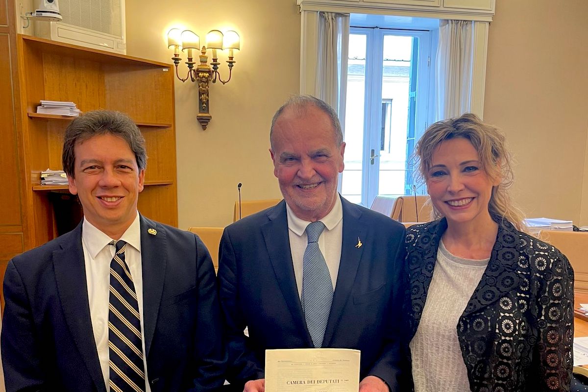 La senatrice Nicoletta Spelgatti con il ministro Calderoli
