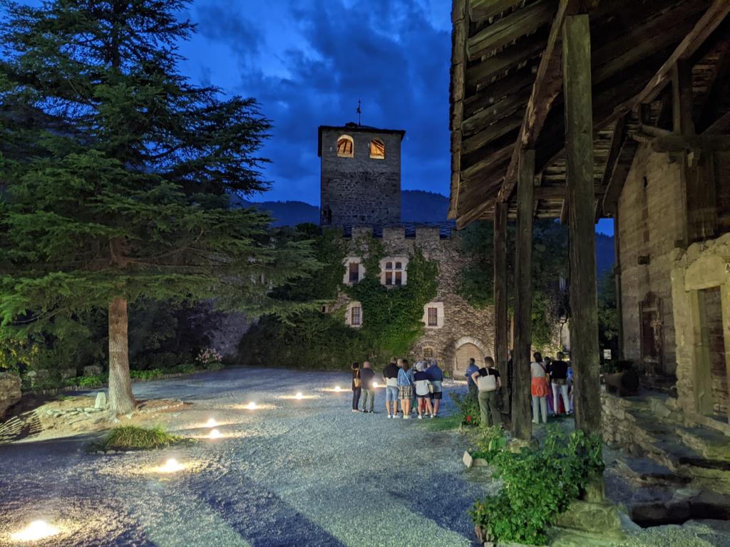 Riapre il Castello di Introd. Dal 10 luglio tornano le visite guidate notturne