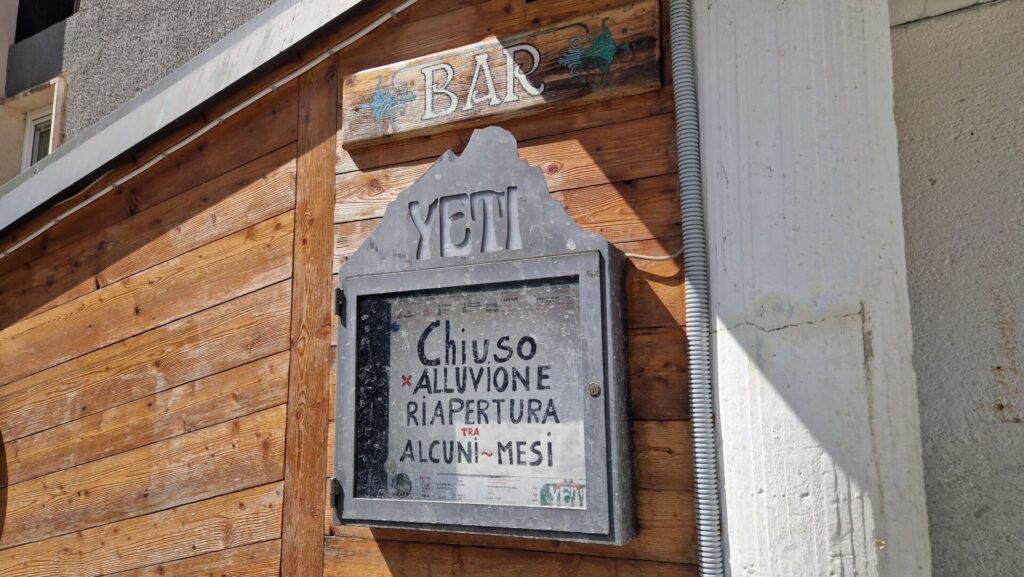 Chiusura Bar Yeti