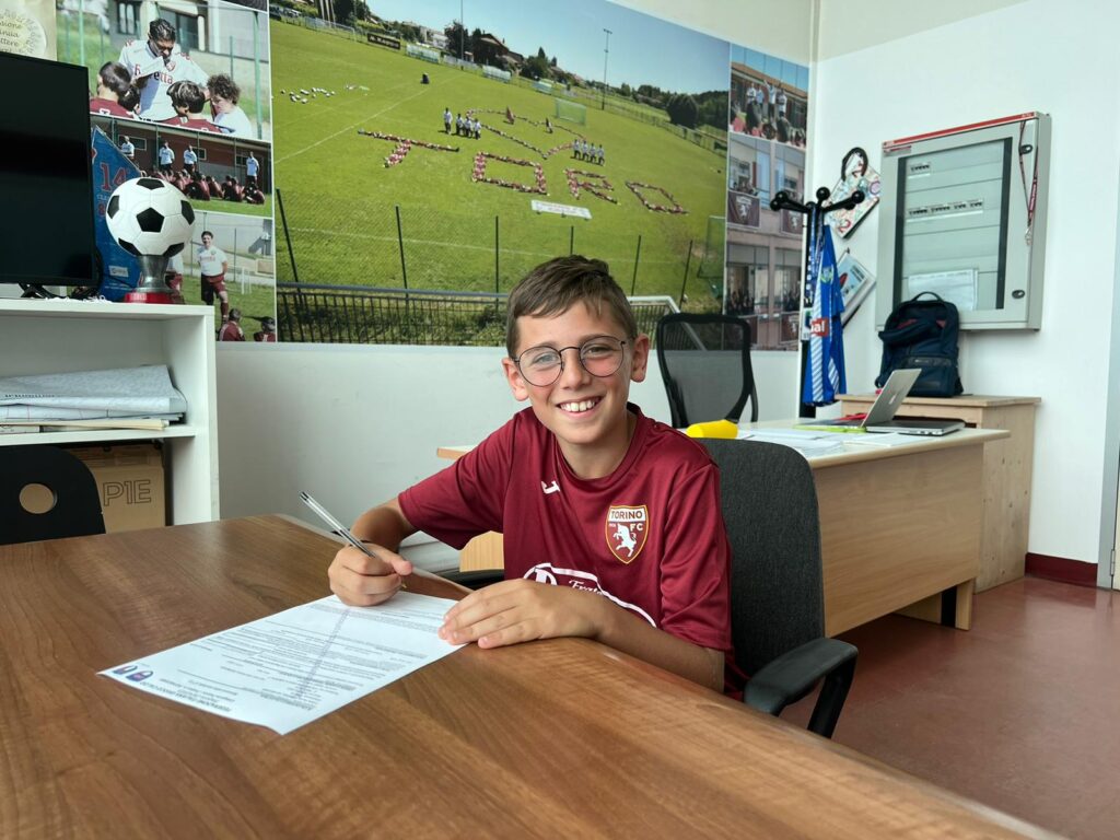 Pasquale Capano firma contratto Toro