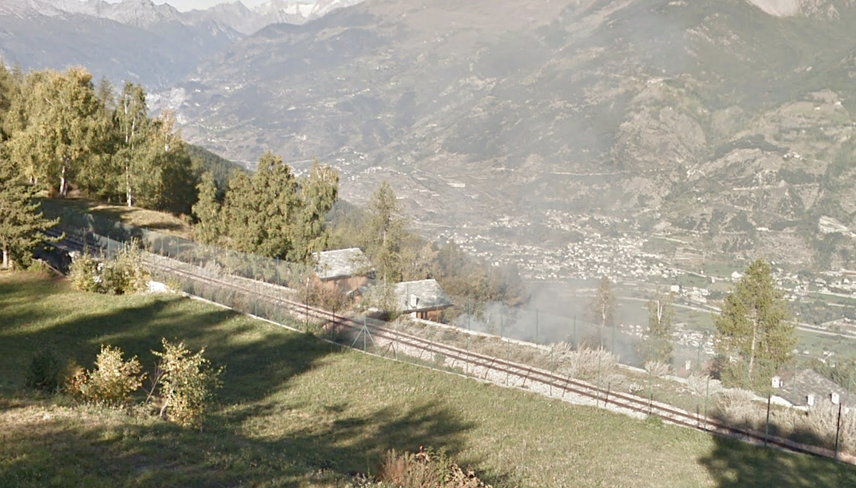 Il prolungamento della tratta da Charémoz a Plan Praz stazione della telecabina Aosta Pila - Foto Google Maps