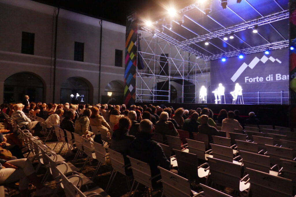 Il pubblico in Piazza d