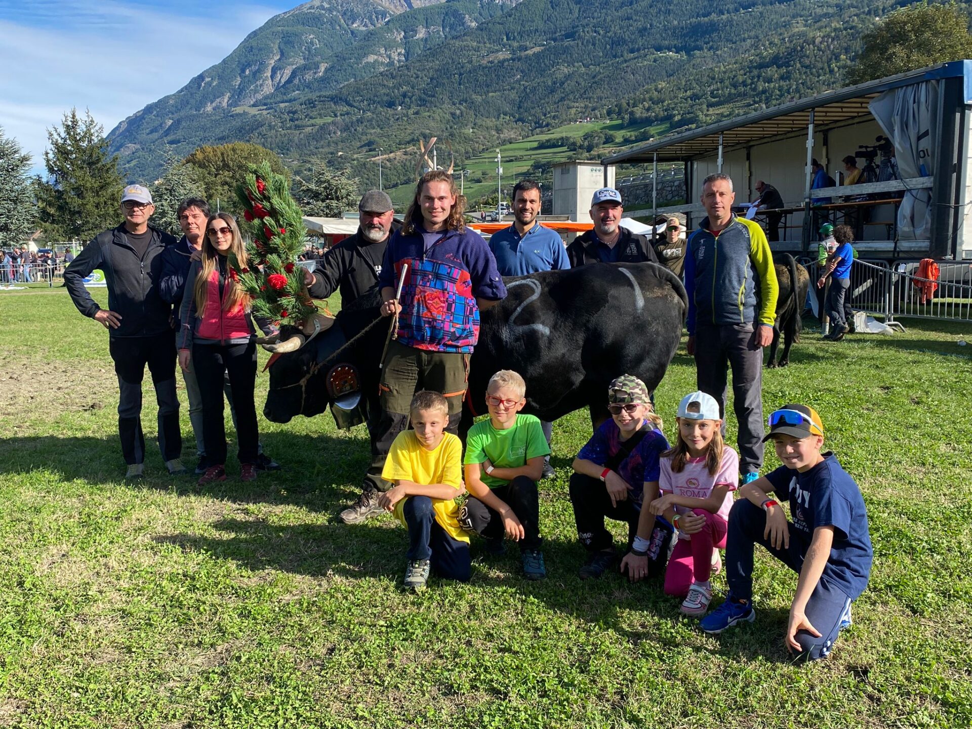 Genesse di Davide Brunet ha vinto in prima categoria senza disputare la finale contro la compagna di stalla Regina: in semifinale aveva battuto Bataille dell’azienda Verney, già reina un anno fa a Brissogne