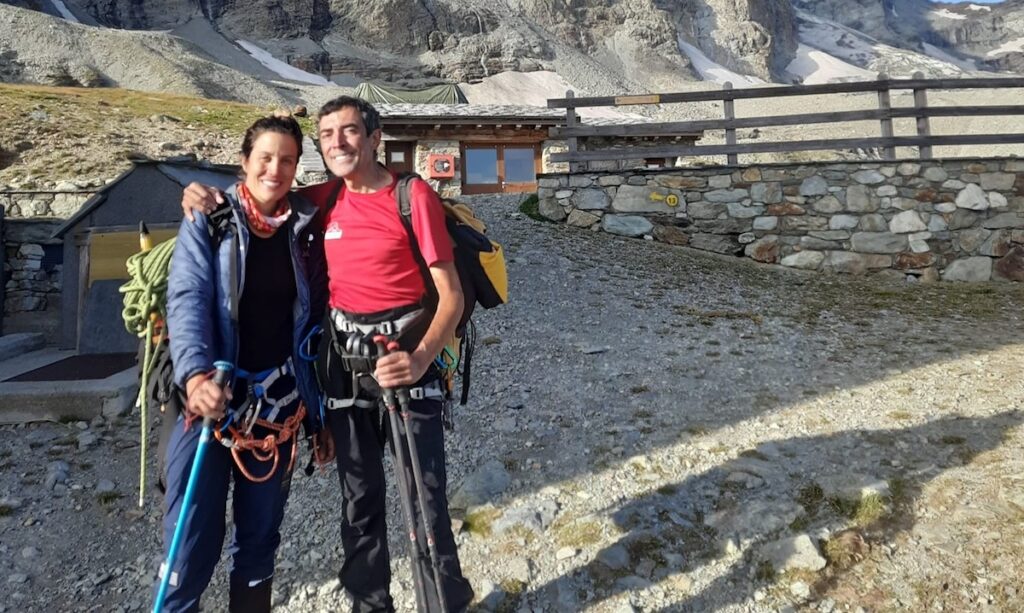 Trovati i corpi senza vita dei due alpinisti italiani dispersi sul Monte Bianco