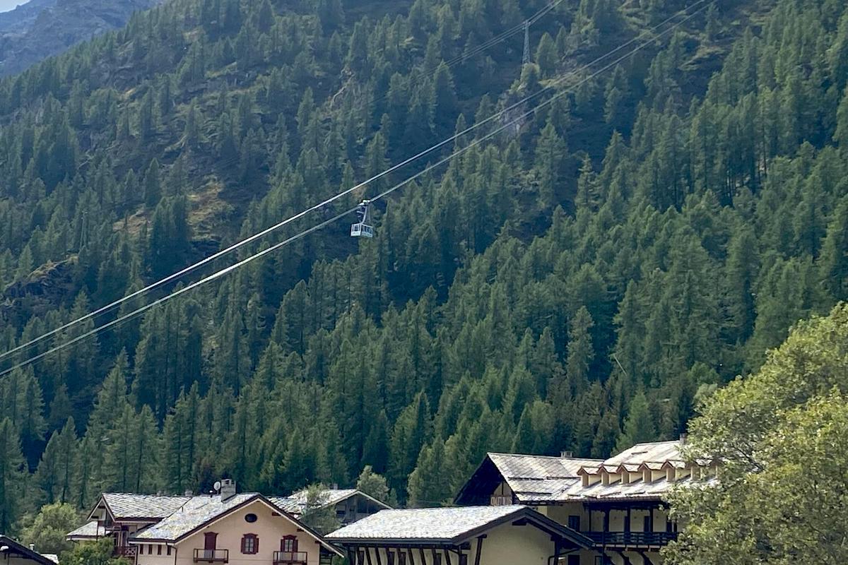 L'intervento del Soccorso alpino alla funivia Sant'Anna di Gressoney-La-Trinité