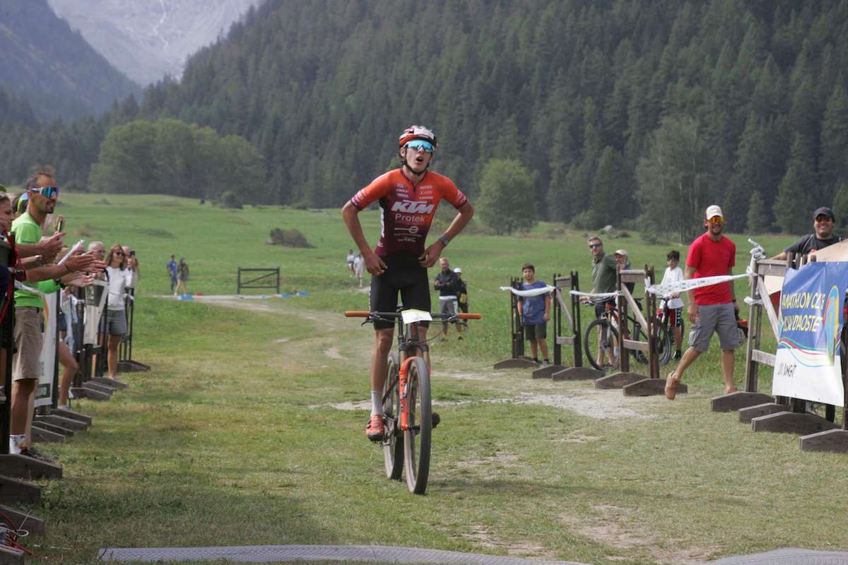 Andreas Vittone al traguardo della GranParadisoBike 2024