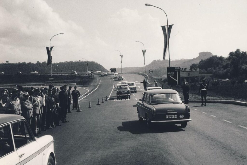 Sessant’anni fa veniva inaugurata l’Autostrada del Sole